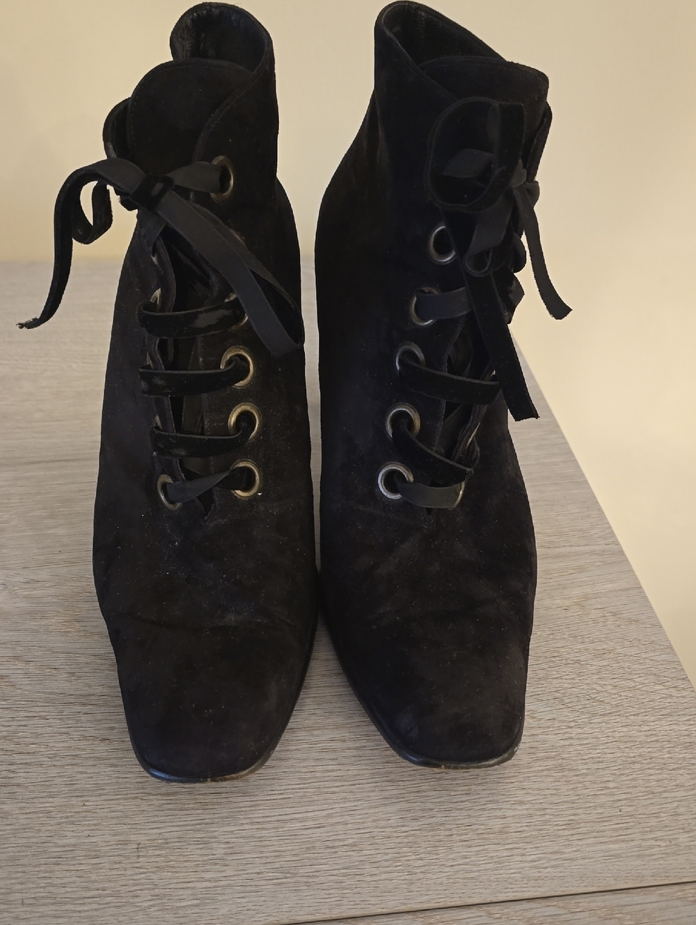 Vintage Black Lace-Up Women's Ankle Boots - Suede Look